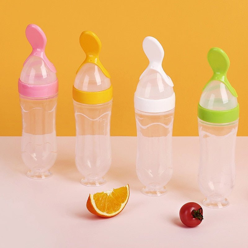 Biberon avec cuillère pour nouveau-né | EasyBottle™ - Maison des bébés