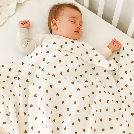 Couverture bébé imprimé cœur d'amour