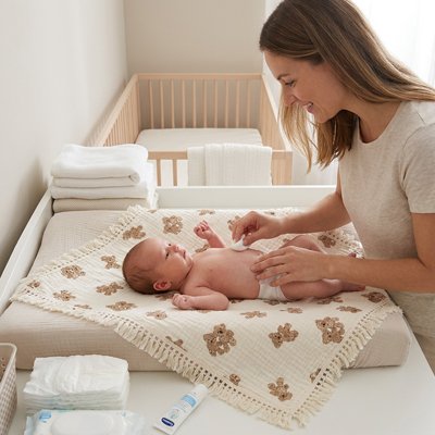 Couverture bébé mousseline maman mets pour son bebe