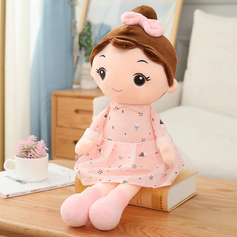 poupée de chiffon rose