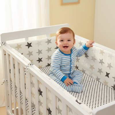 Tour de lit bébé 