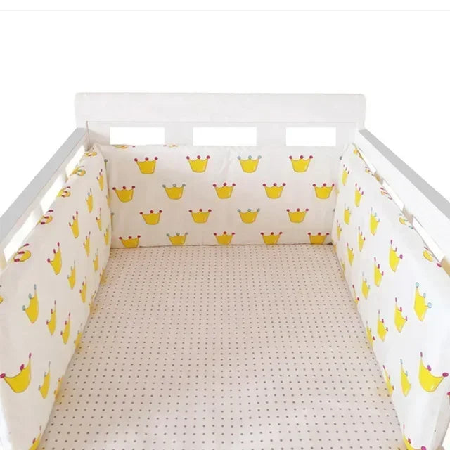 tour-de-lit-bébé-couronne