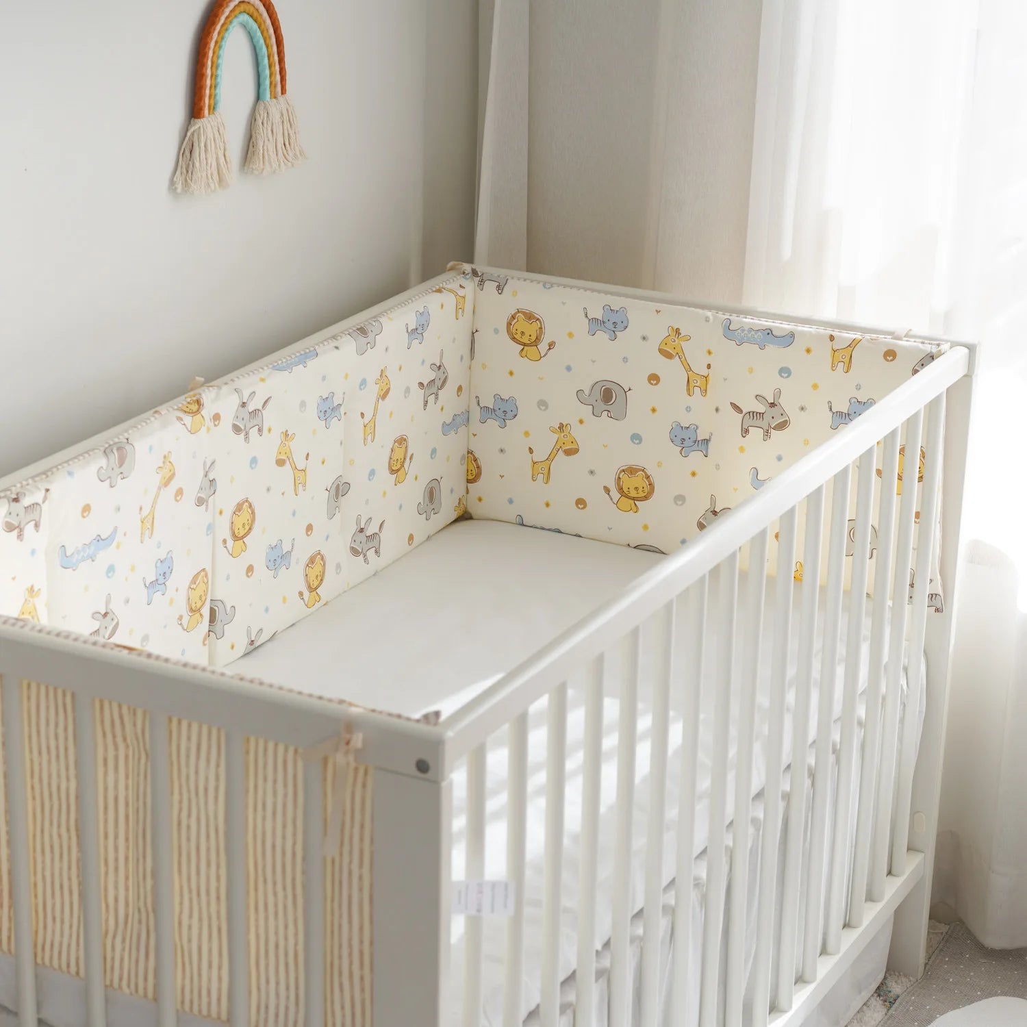 tour de lit bébé safari